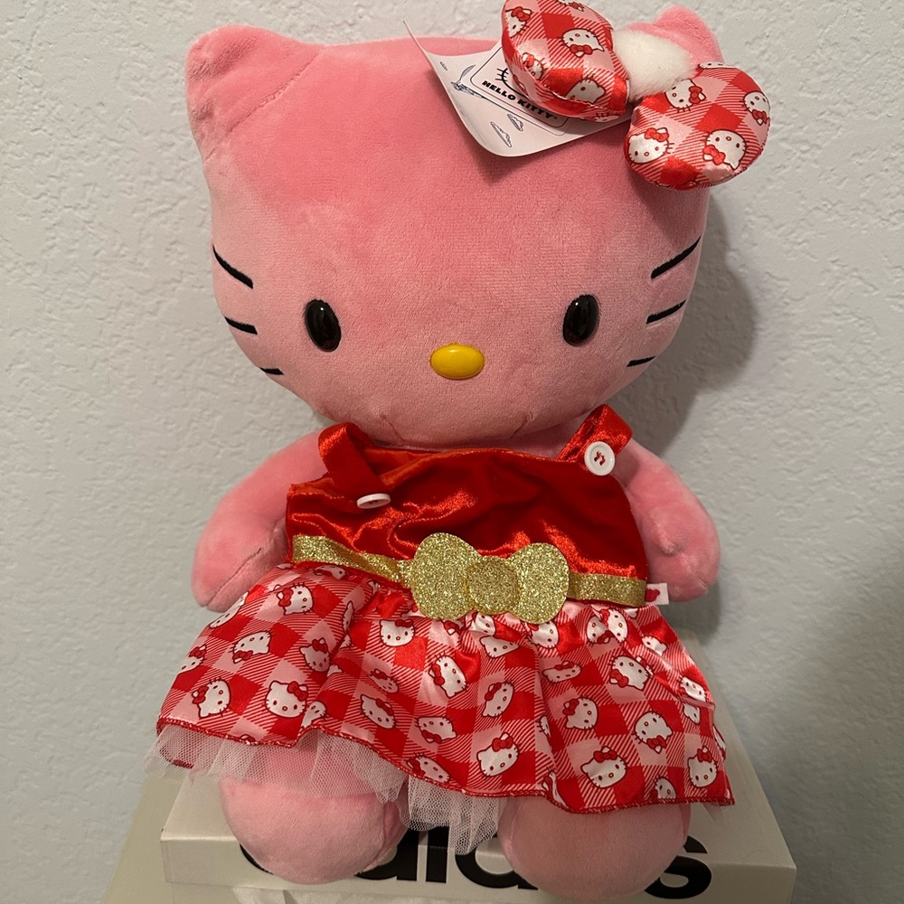 NWT BUILD A BEAR Holly Jolly Hello Kitty with dress